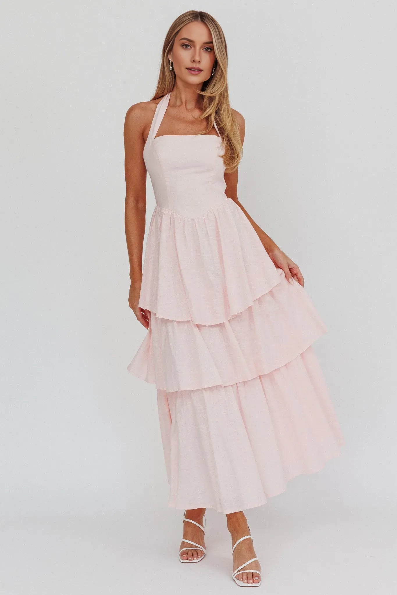 Fashionable Halter Neck Sleeveless Tiered Ruffle Back Zipper Ankle-Length Prom Dresses hot sale