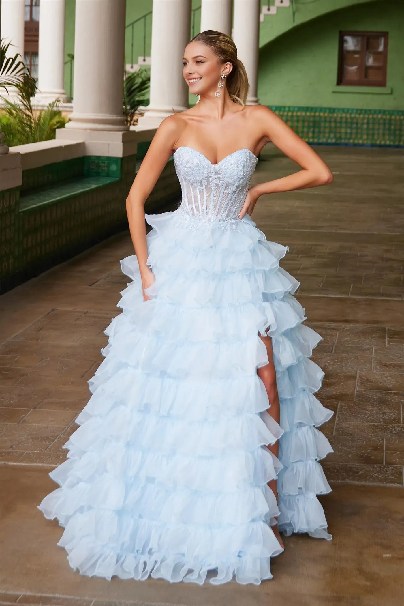 Fashionable Light Blue A Line Sweetheart Neckline Sleeveless Lace Layered Ruffled Tulle High Side Slit Floor-Length Prom Dress