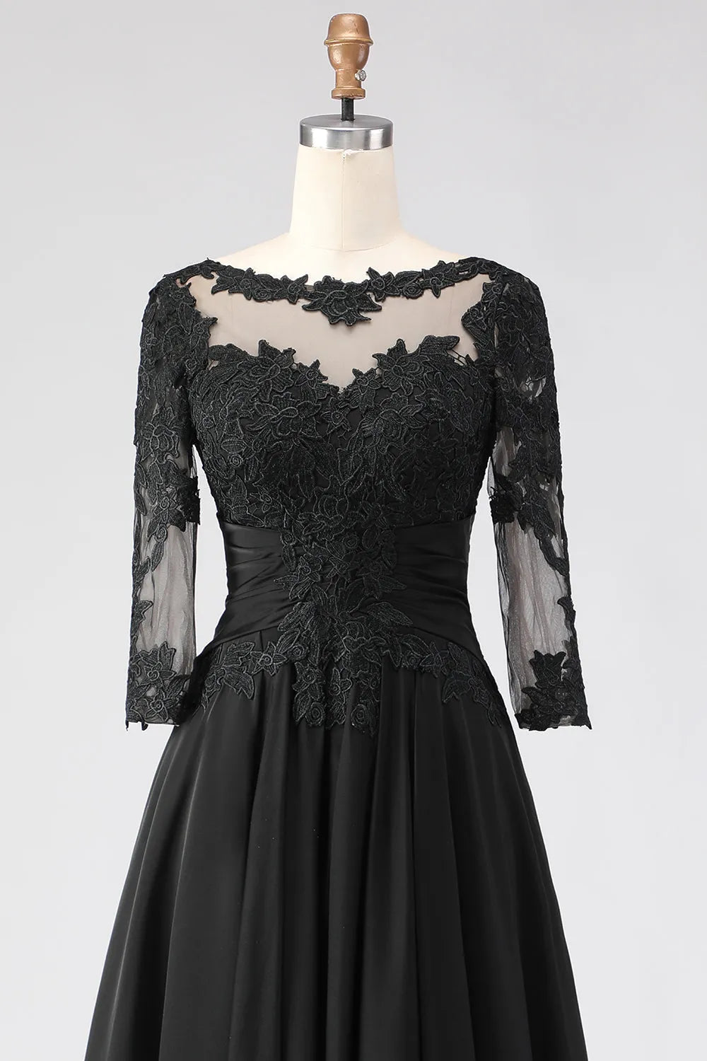 Glamorous A-Line Scoop Neck Lace-Sleeve Zip Back Long Mother of the Bride Dresses