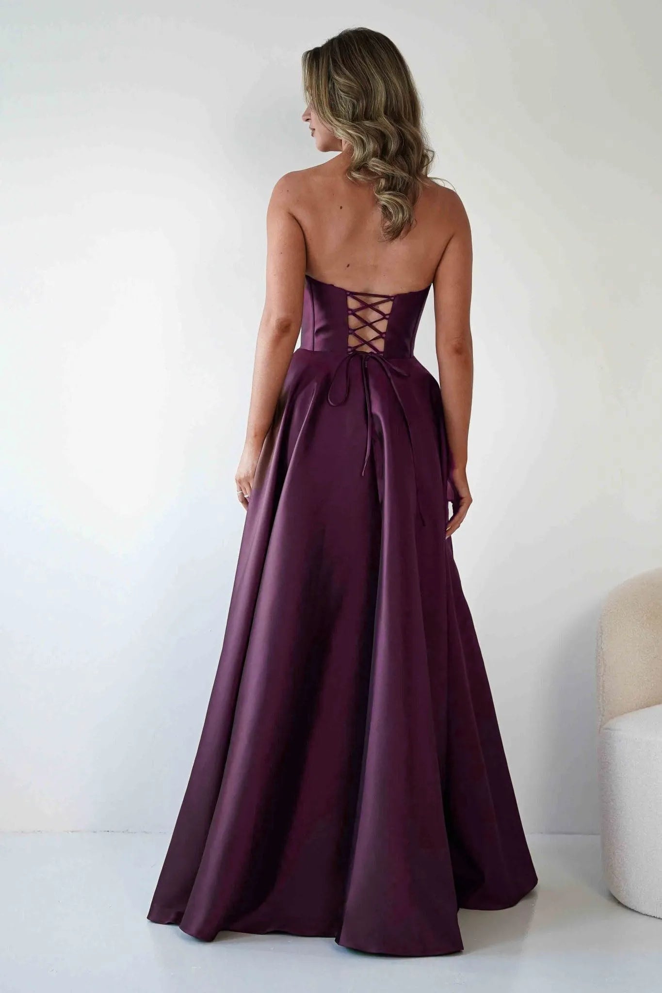 Glamorous Ballgown Sweetheart Strapless Embellished-Bodice Lace-Up-Back Floor-Length Formal Prom Dresses