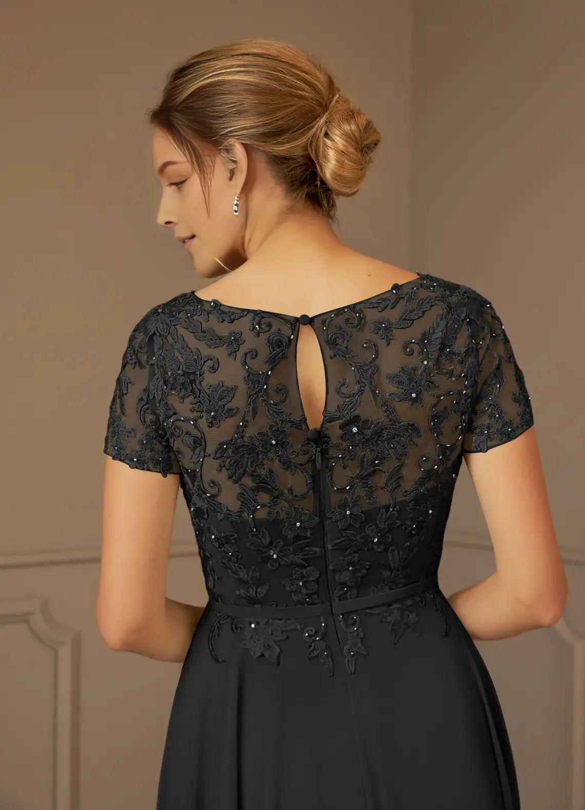 Glamorous Black A-Line Boat-Neck Short-Sleeve Lace Sequins Beaded Back Zip Floor-Length Mother of the Bride Dress