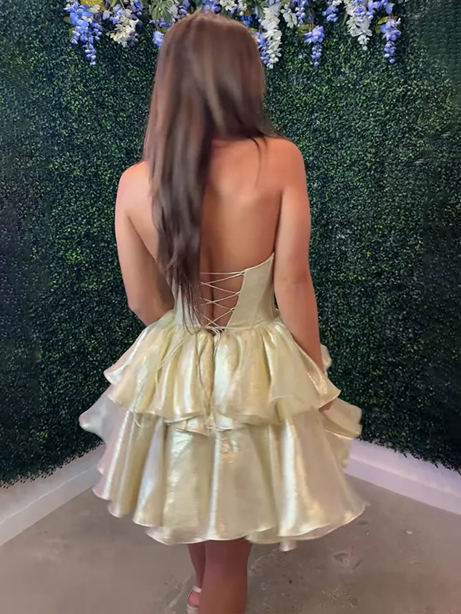 Glamorous Fit-and-Flare Sweetheart Neck Sleeveless Lace Up Back Mini Homecoming Dresses