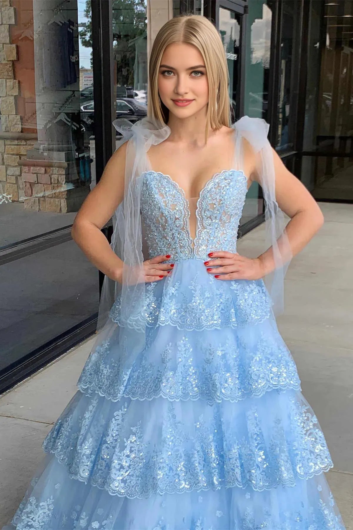 Glamorous Light Blue A-Line Spaghetti-Strap Tie Straps Lace Embroidered Tiered-Tulle Floor-Length Prom Dress with Appliques