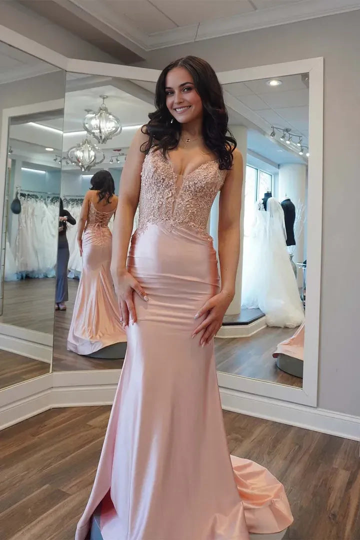 Glamorous Light Pink Mermaid V-Neck Sleeveless Appliques Lace-Up Floor-Length Prom Dress women Custom