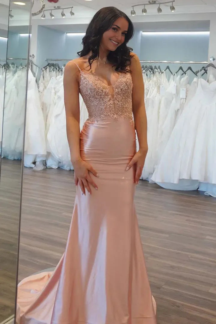 Glamorous Light Pink Mermaid V-Neck Sleeveless Appliques Lace-Up Floor-Length Prom Dress women Custom