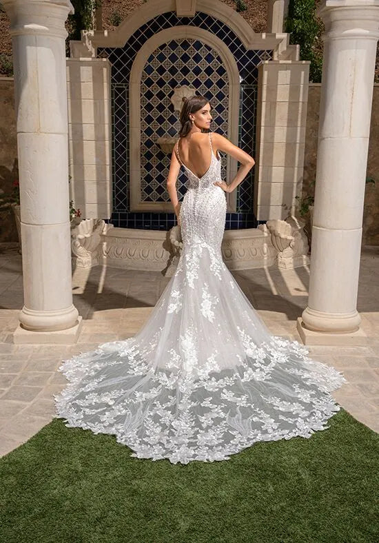 Glamorous Mermaid Plunge Neck Spaghetti Strap Lace Back Train Wedding Dresses