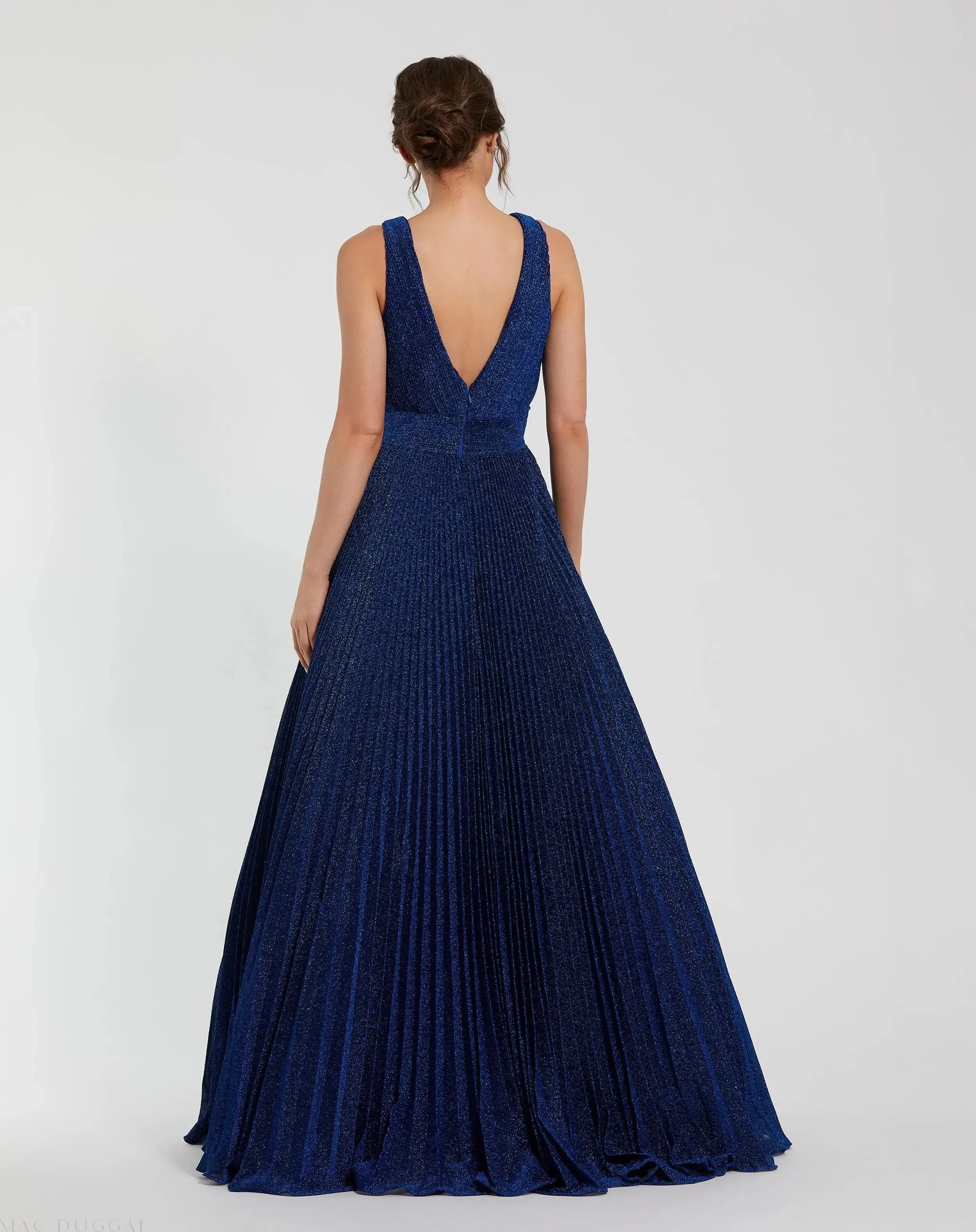 Glamorous Royal A-Line Deep-V-Neck Sleeveless V-Back Back Zip Pleated Floor-Length Prom Dress