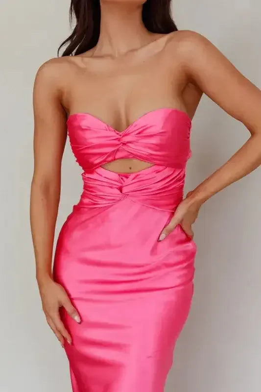 Glamorous Sheath Strapless Sleeveless Lace-Up Back Cutout Floor-Length Formal Prom Dresses