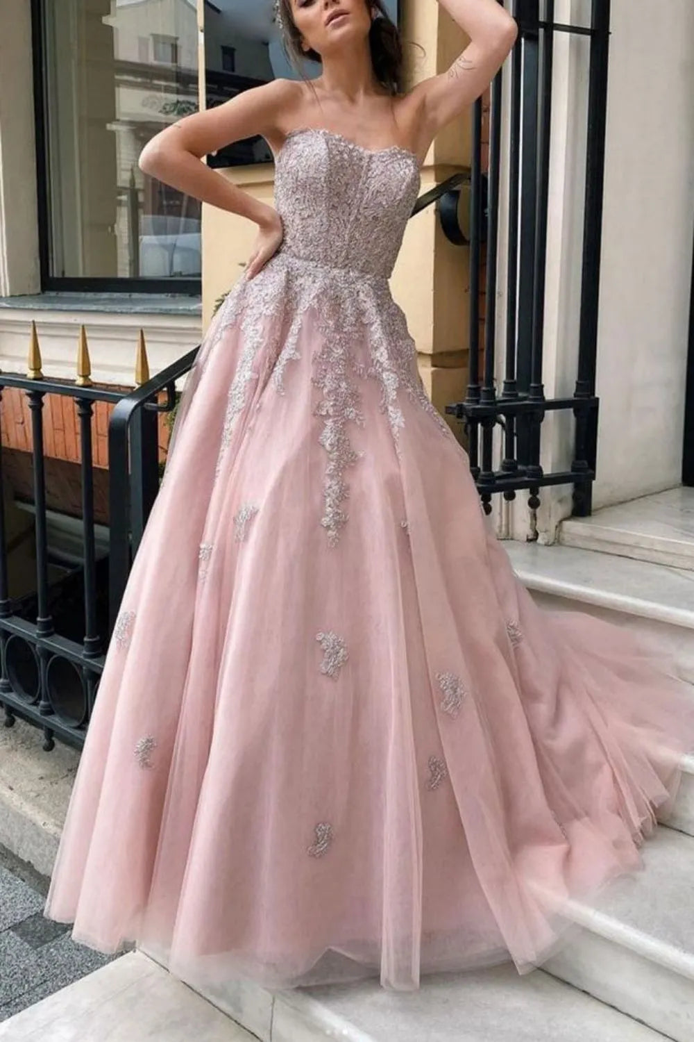 Gorgeous Pink A Line Sweetheart Neck Sleeveless Lace Appliques Tulle Lace Up Floor-Length Prom Dresses