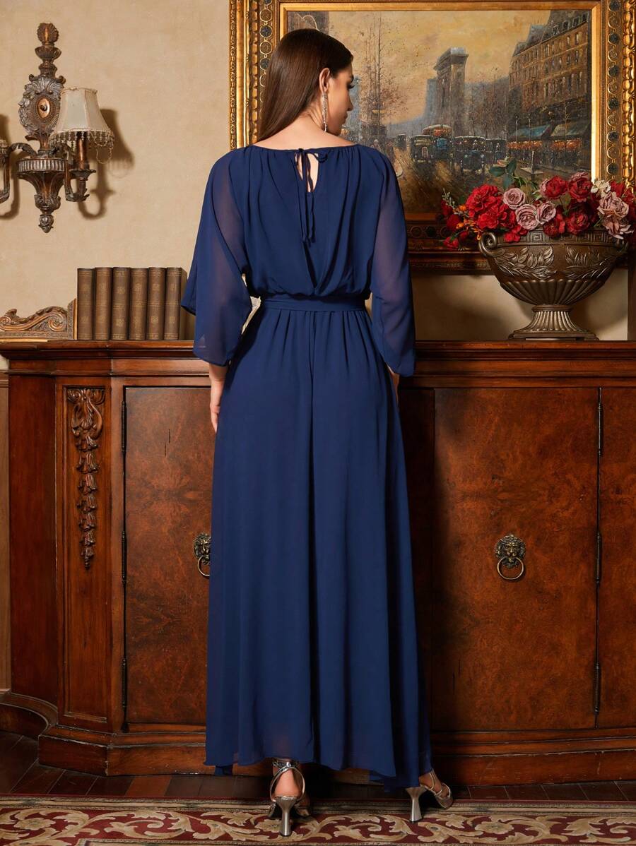 Graceful A-Line Boat-Neck Cape-Sleeve Tie-Back Floor-Length Mother of the Bride Dresses