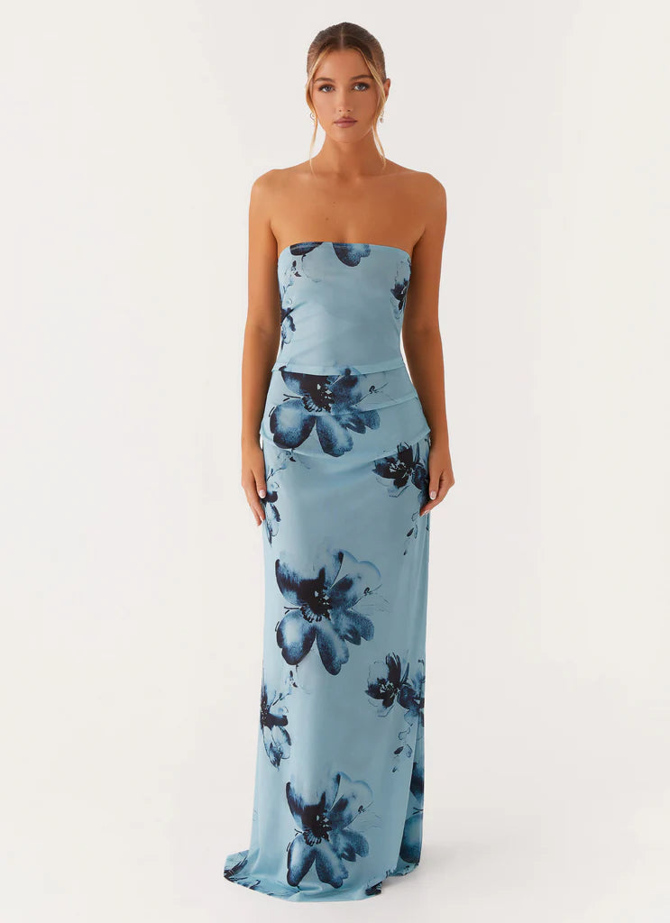 Light Blue Strapless Floral Print Ruched Maxi Prom Dress For Elegant Formal Evening Events
