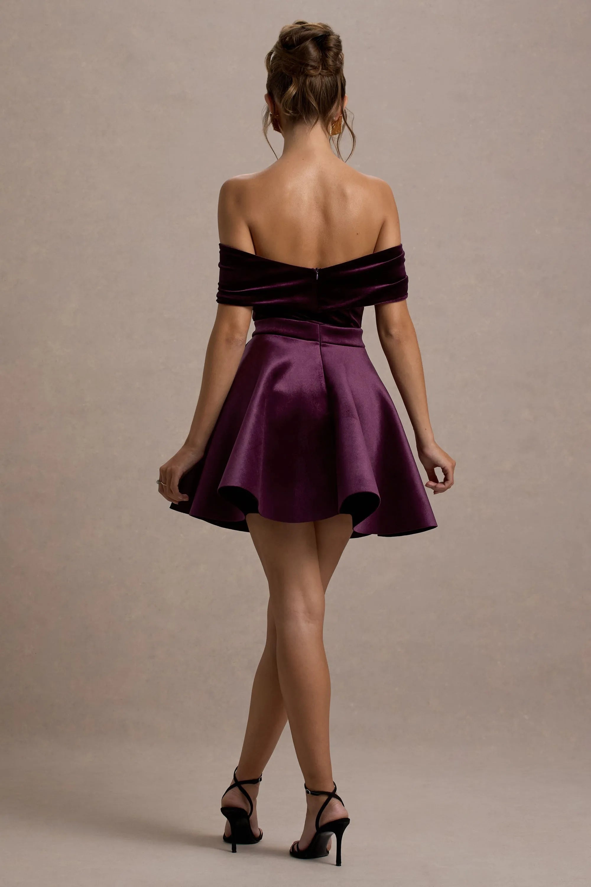 Luxurious Ballgown Off-the-Shoulder Sleeveless Zipper Back Mini-Length Homecoming Dresses