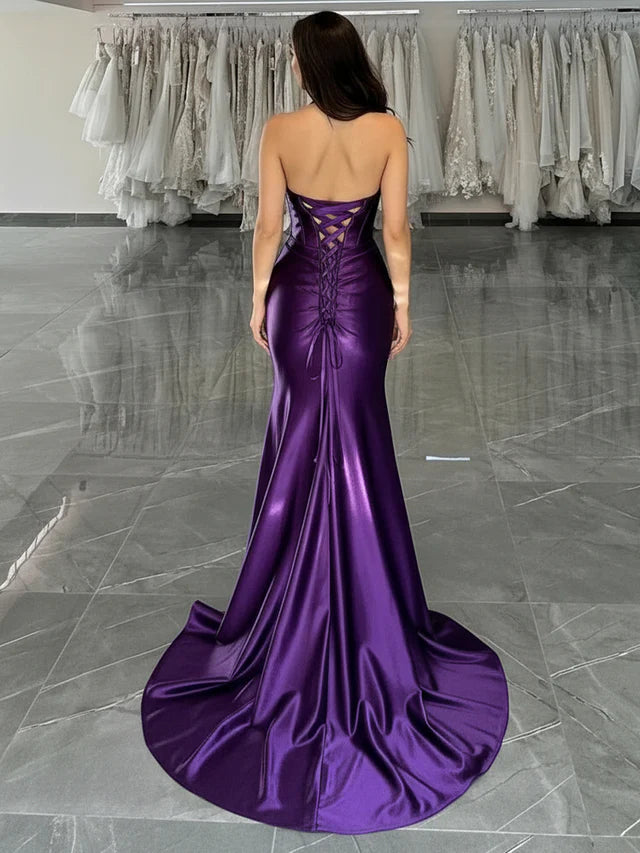 Luxurious Mermaid Halter Neck Sleeveless Lace-Up Back Floor-Length Prom Dresses