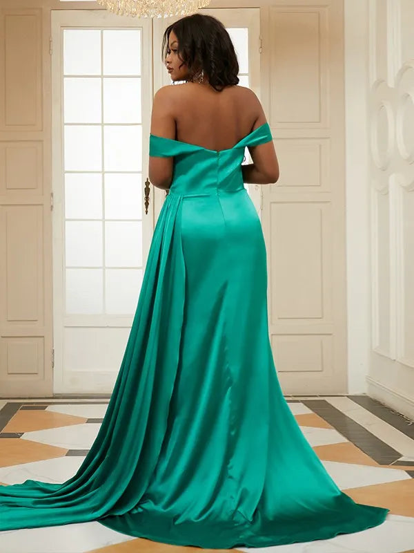Luxurious Mermaid Off-The-Shoulder Open Back Train-Length Wedding Guest Plus Size Dresses