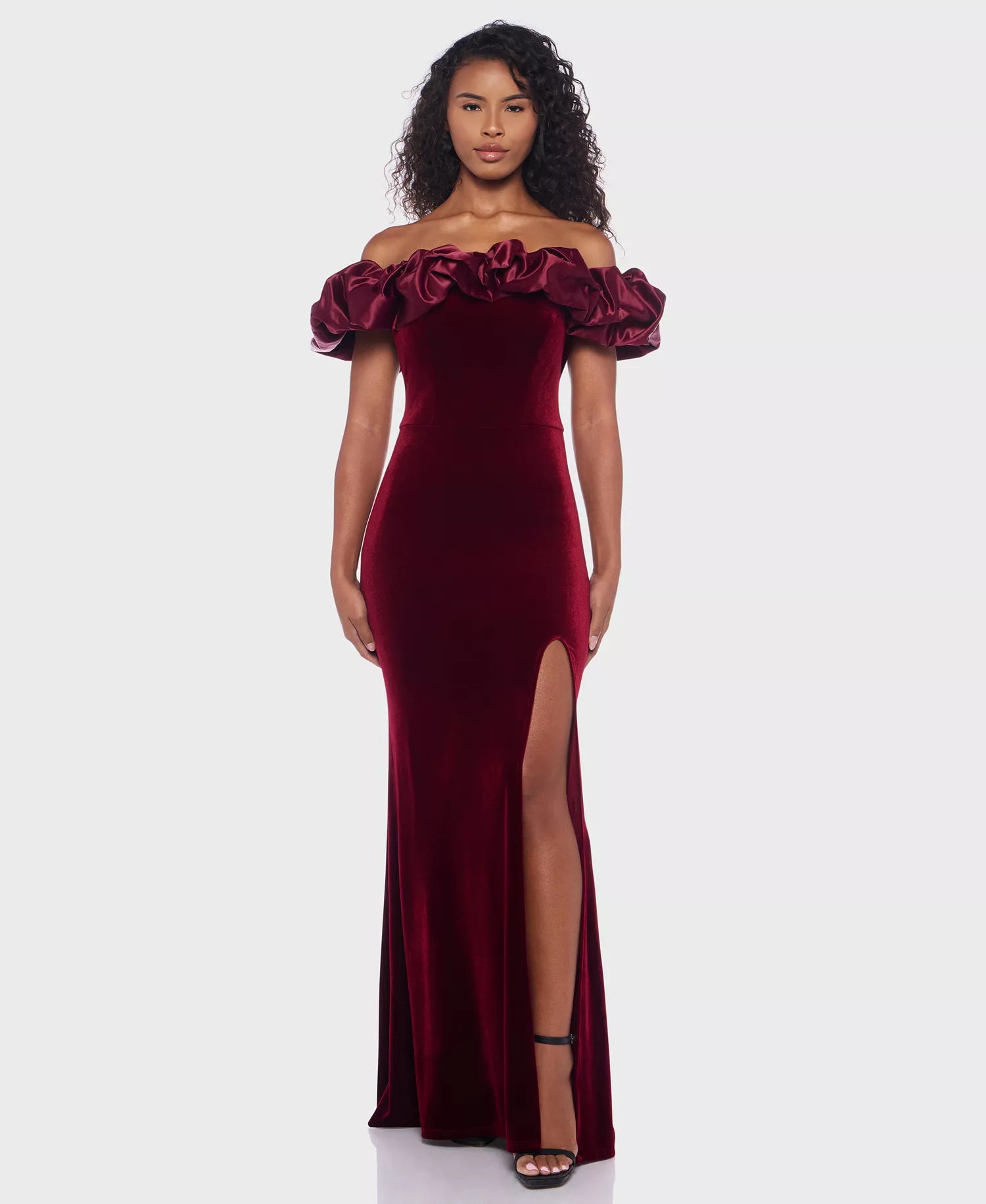 Luxurious Trumpet Off-Shoulder Ruffled Zip Back Long Party Dresses
