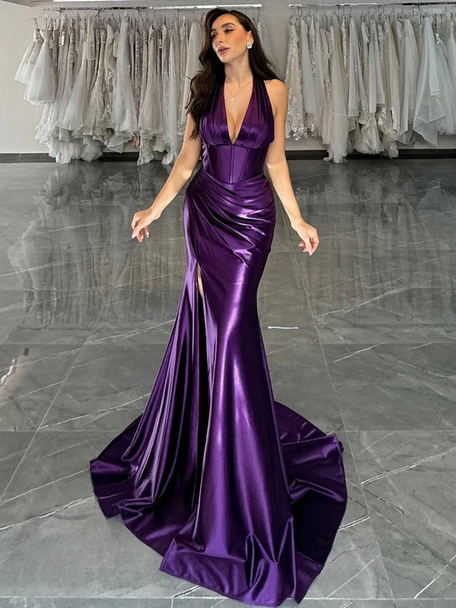 Luxurious Mermaid Halter Neck Sleeveless Lace-Up Back Floor-Length Prom Dresses