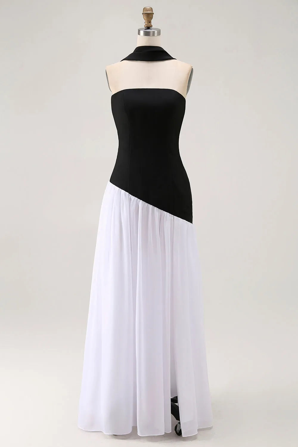 Modern A-Line Strapless Halter Open-Back Floor-Length Bridesmaid Dresses