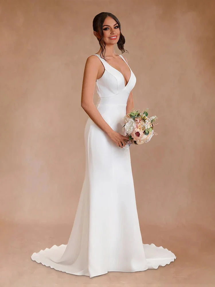 Modern Mermaid V-Neck Sleeveless Button-Back Chapel-Train Wedding Dresses
