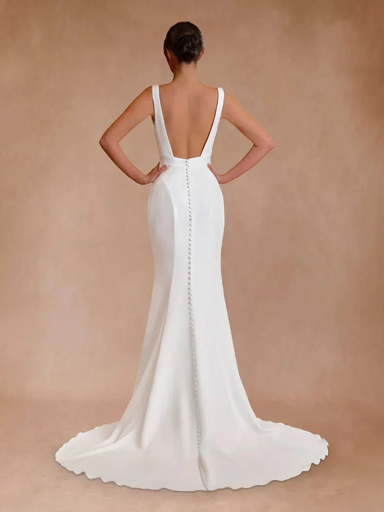 Modern Mermaid V-Neck Sleeveless Button-Back Chapel-Train Wedding Dresses