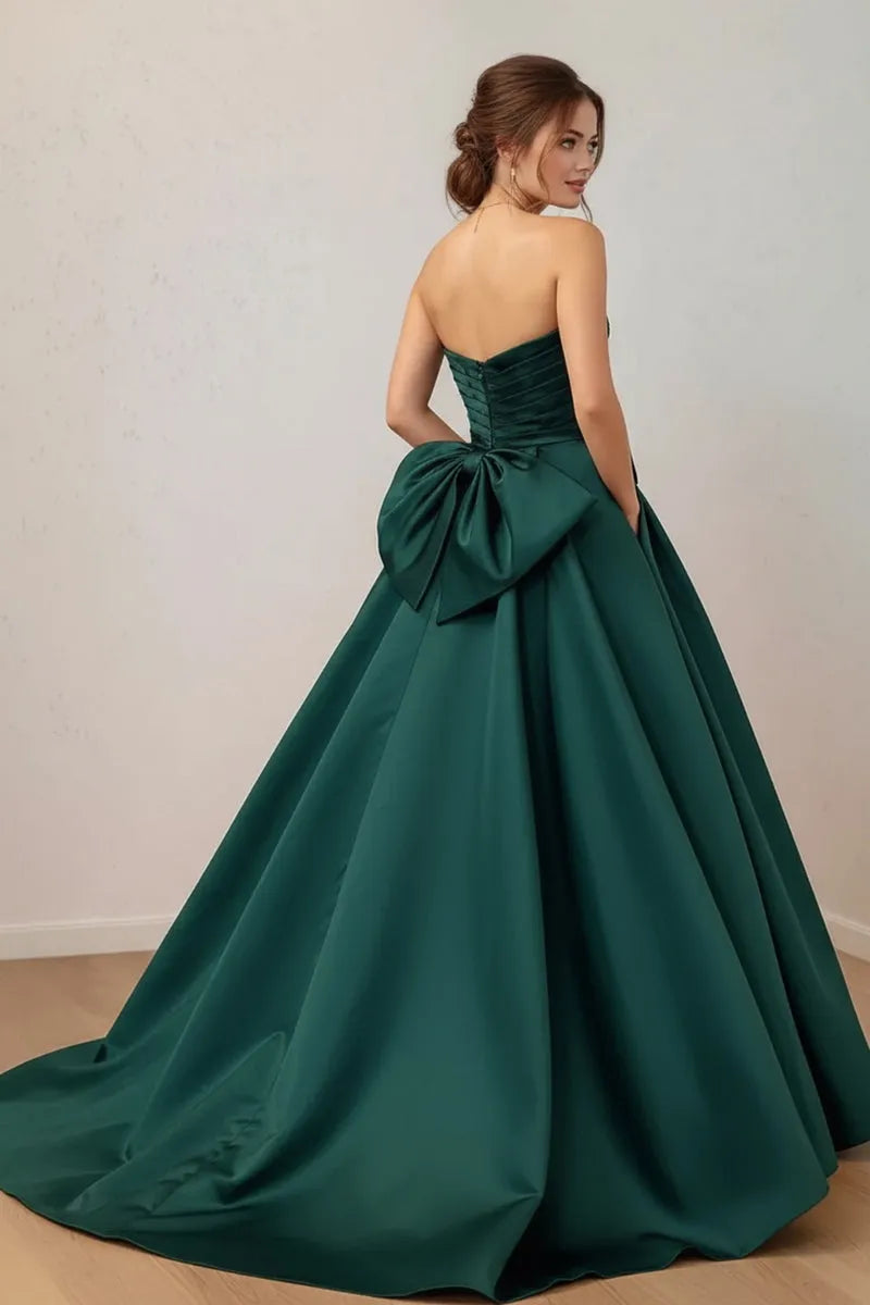 Regal Ballgown Sweetheart Strapless Bow-Embellished Open-Back Floor-Length Prom Dress