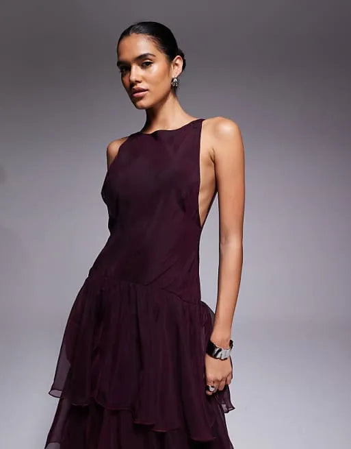 Romantic A-Line Halter Neck Sleeveless Cutout-Back Floor-Length Evening Dresses