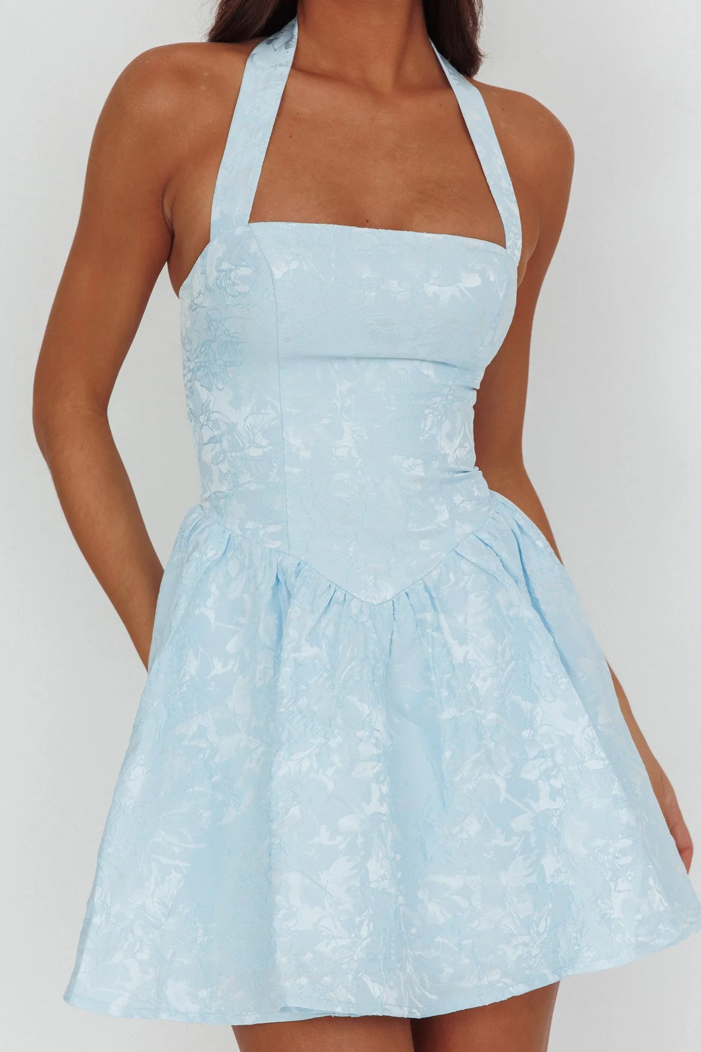 Romantic A-Line Square Neck Halter Zip-Back Mini Homecoming Dresses