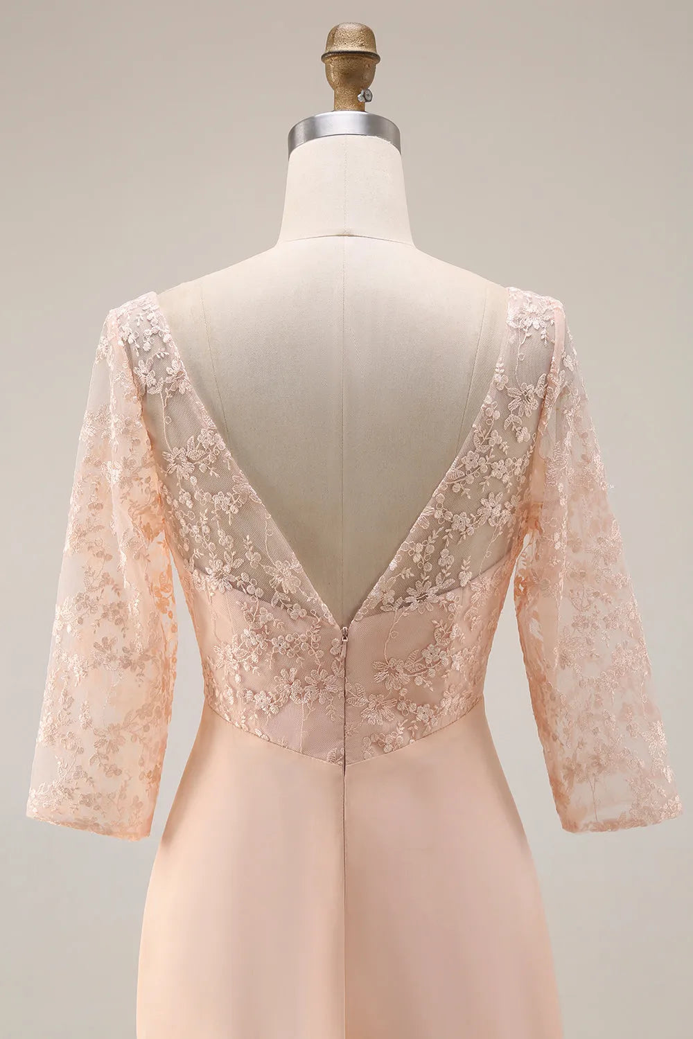 Romantic A-Line V-Neck 3/4-Sleeve V-Back Sweep-Train Mother of the Bride Dresses