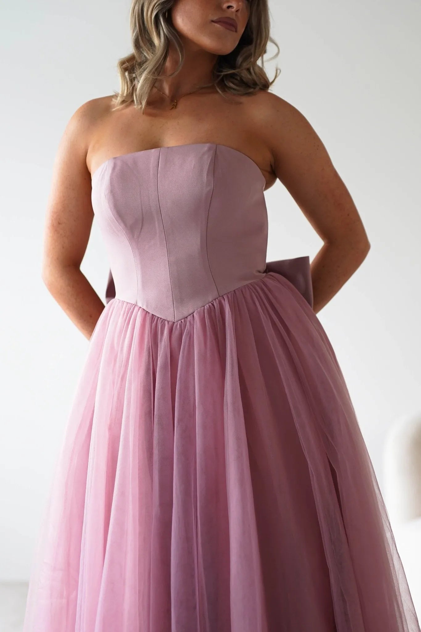 Romantic Ballgown Strapless Sleeveless Bow Back Floor Length Prom Dresses