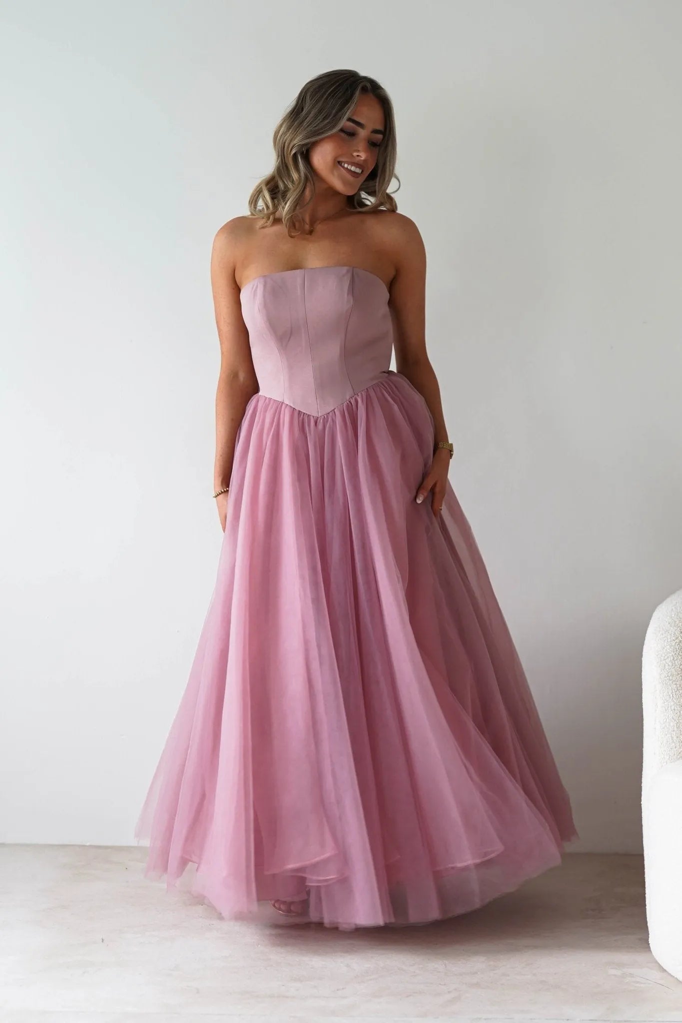 Romantic Ballgown Strapless Sleeveless Bow Back Floor Length Prom Dresses