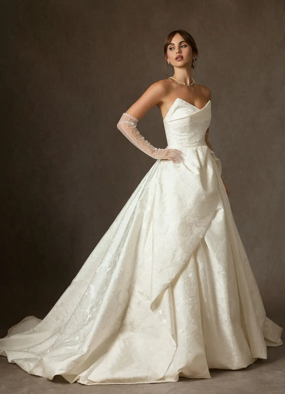 Romantic Ballgown Sweetheart Neck Sleeveless Zipper Back Long Wedding Dresses