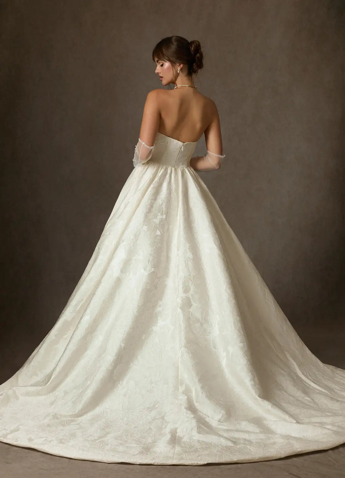 Romantic Ballgown Sweetheart Neck Sleeveless Zipper Back Long Wedding Dresses