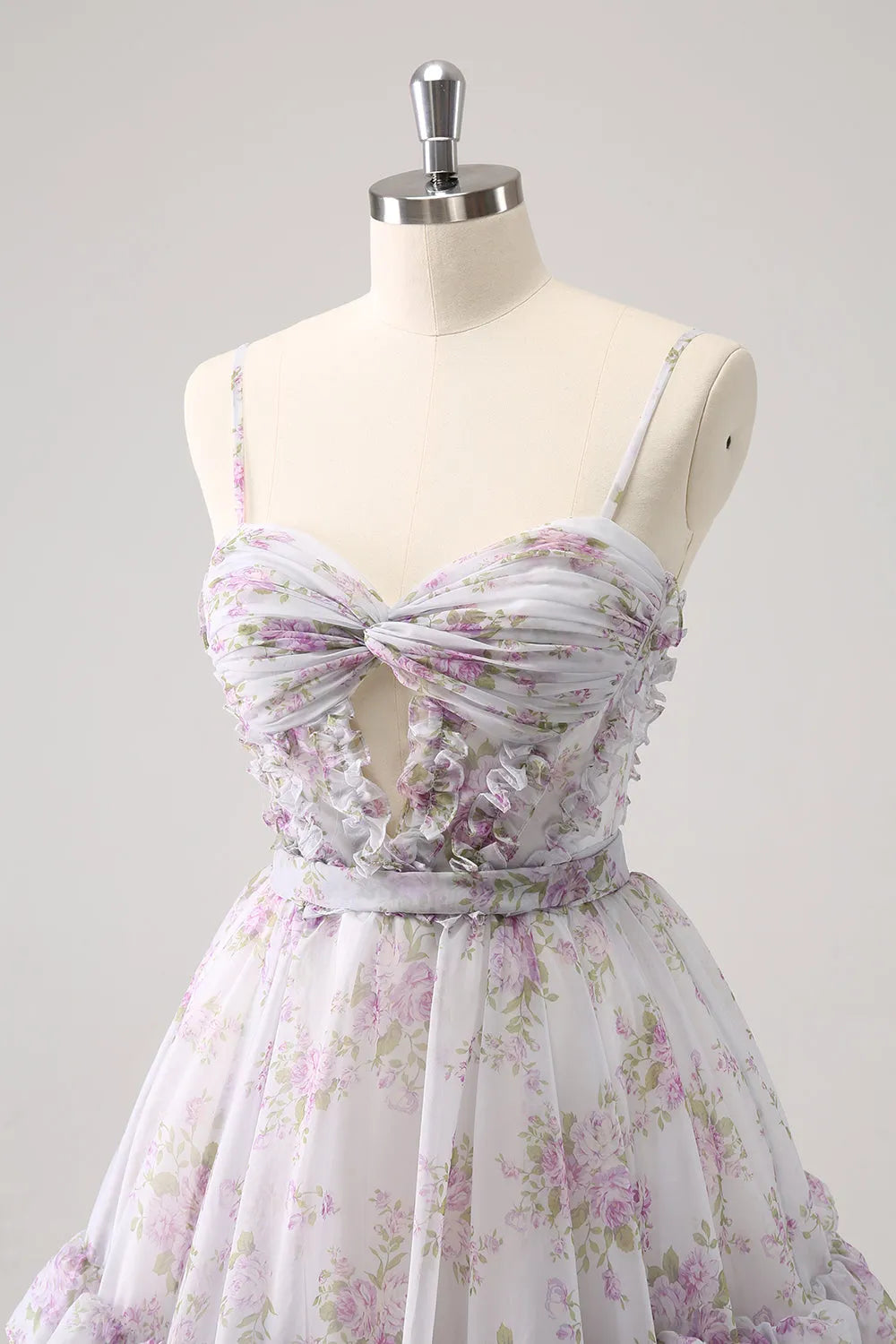 Romantic Ballgown Sweetheart Spaghetti-Strap Bow-Back Short Homecoming Dresses