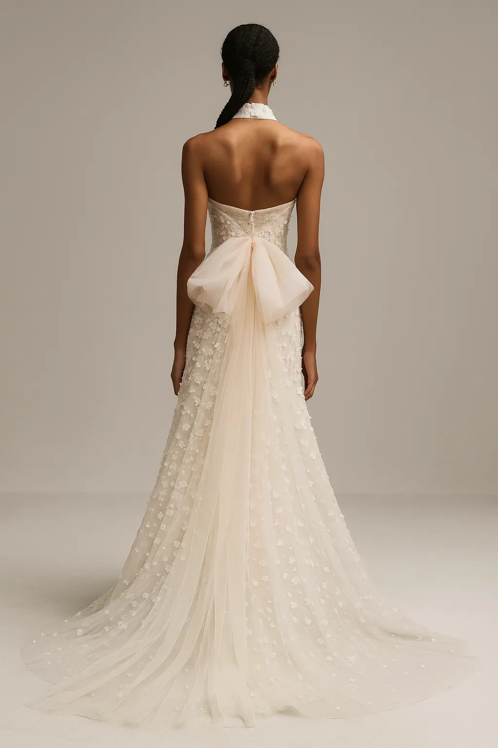 Romantic Mermaid Halter Neck Sleeveless Bow-Back Floor-Length Wedding Dresses