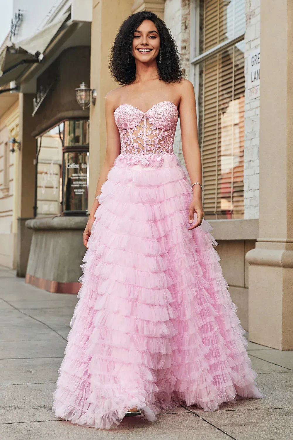 Romantic Pink A-Line Strapless Sleeveless Tiered Lace-Up Floor-Length Corset Prom Dress for female guests hot sale