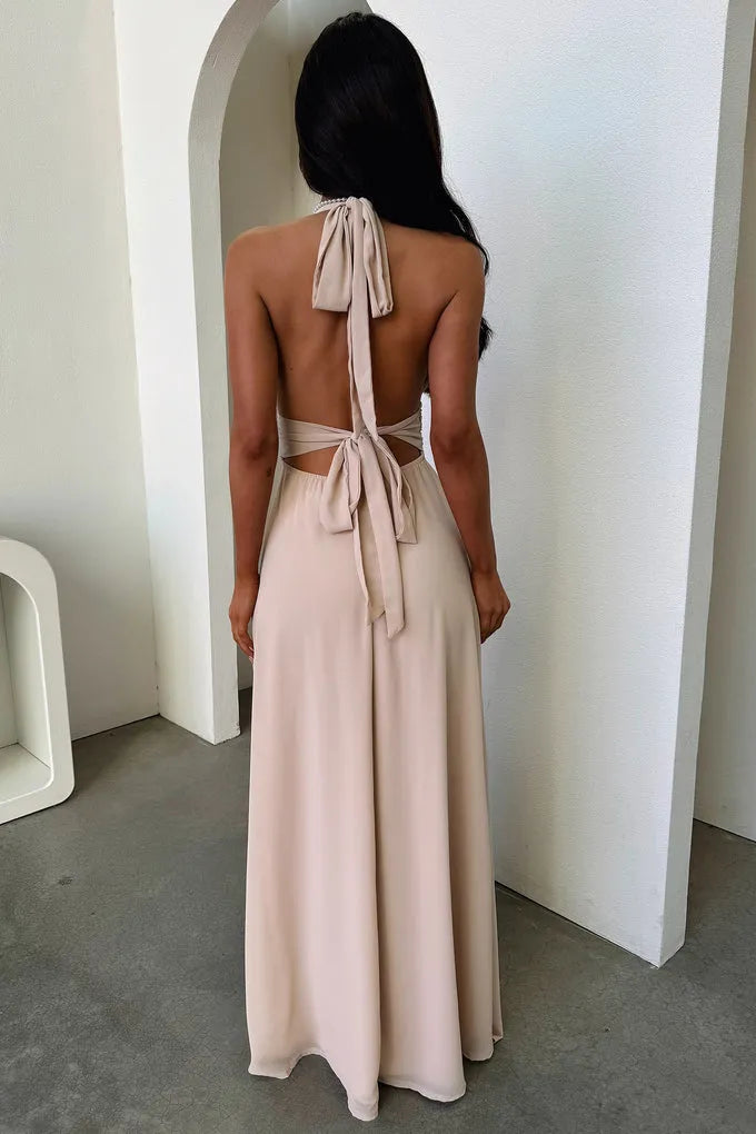 Romantic Sheath Halter-Neck Sleeveless Tie-Back Floor-Length Formal Prom Dresses