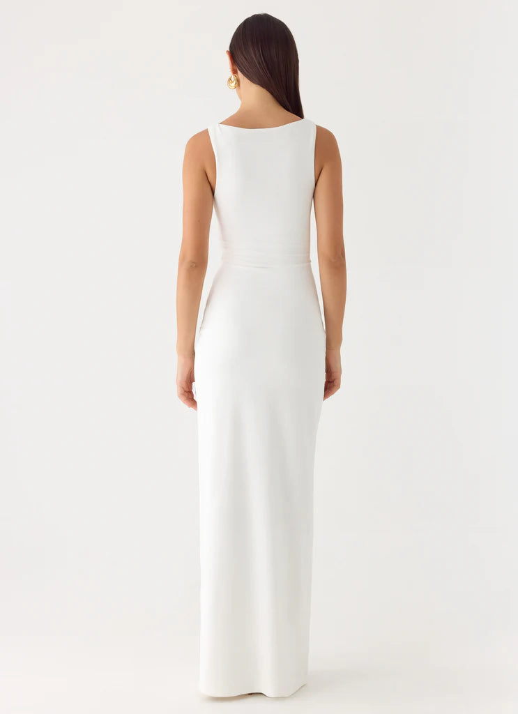 White Sleeveless V-neck Ruched Waist Maxi Prom Dress For Formal Events